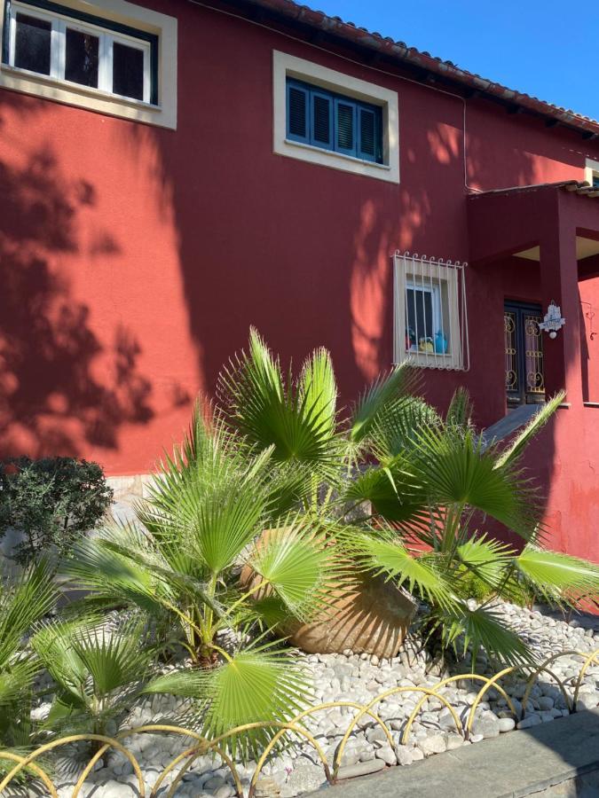 Kontos Mansion Lägenhet Benitses  Exteriör bild